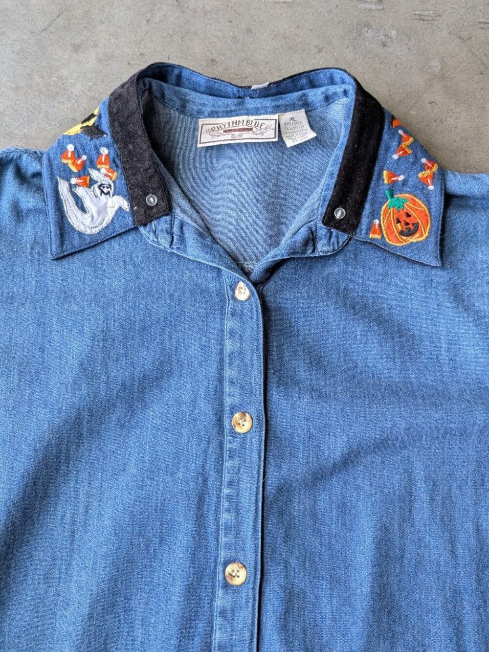 Vintage Rhythm Blue Interchangeable Holiday Collar Denim Button Down Shirt XL